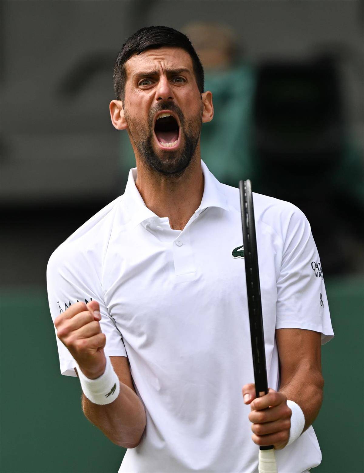 爱游戏娱乐-德约科维奇官方宣布比赛局势复杂新规，巴黎圣日耳曼引发争议！(德约科维奇排名最新消息)