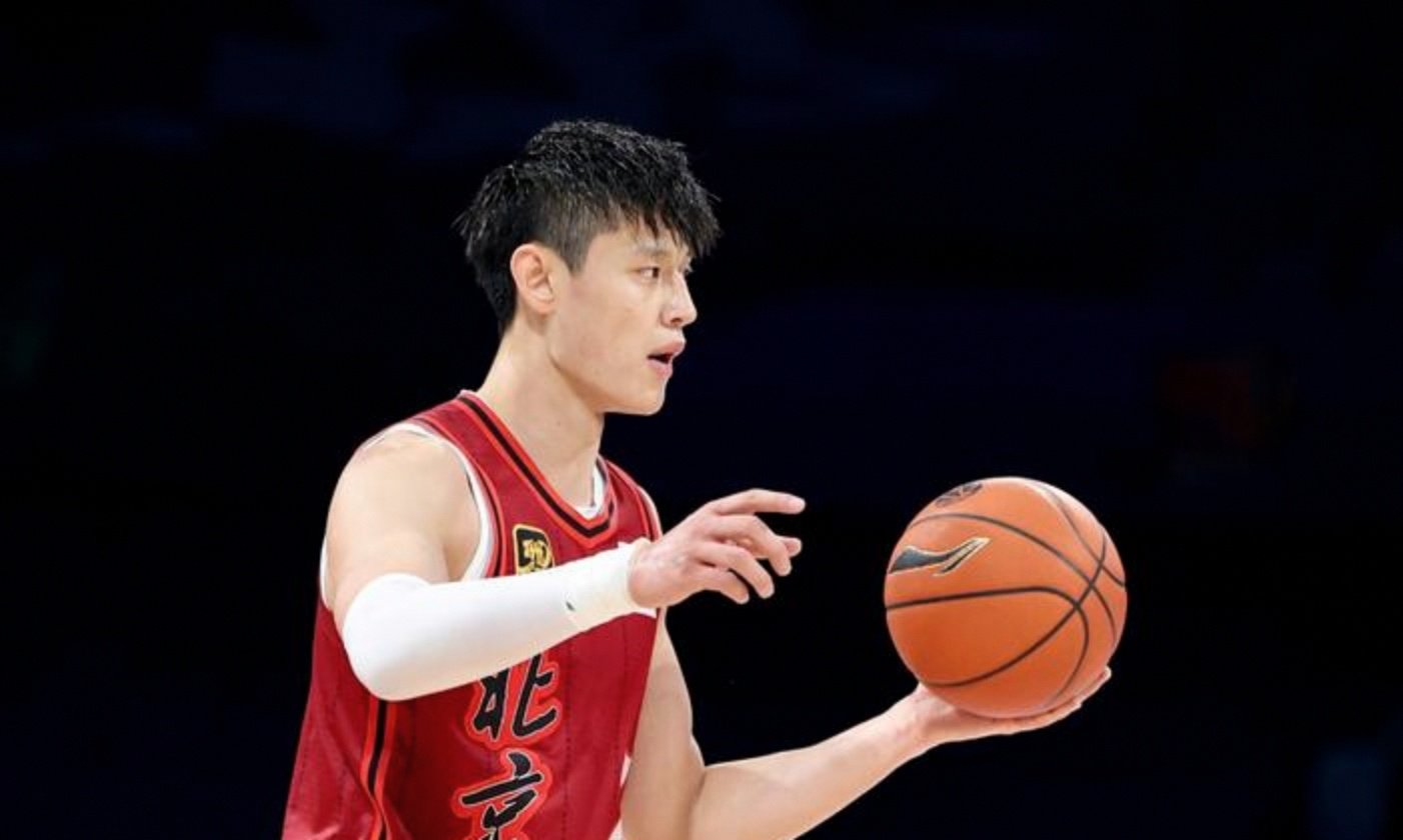 太狠了！集结日北京首钢备战NBA总决赛新疆广汇今晨单刀错失，清晨皇家社会手感冰凉——欧冠节点到来的简单介绍